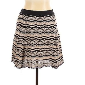 BRAND NEW Max Edition embroidered skirt, Large